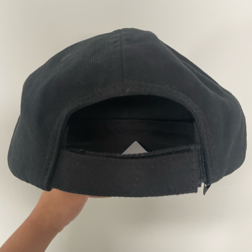 ✨Balenciaga Mens Hat✨ - Picture 3 of 4